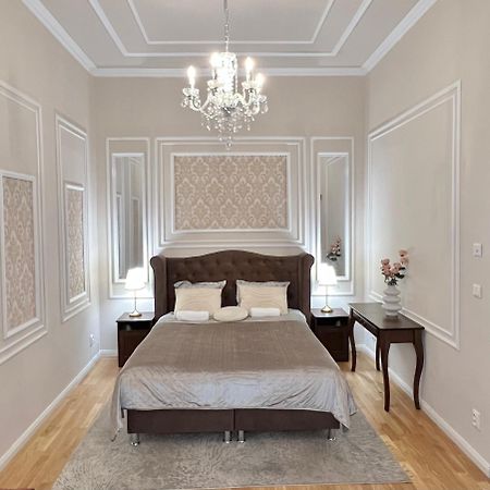 Angeloroma Deluxe Apartment Prague Ngoại thất bức ảnh
