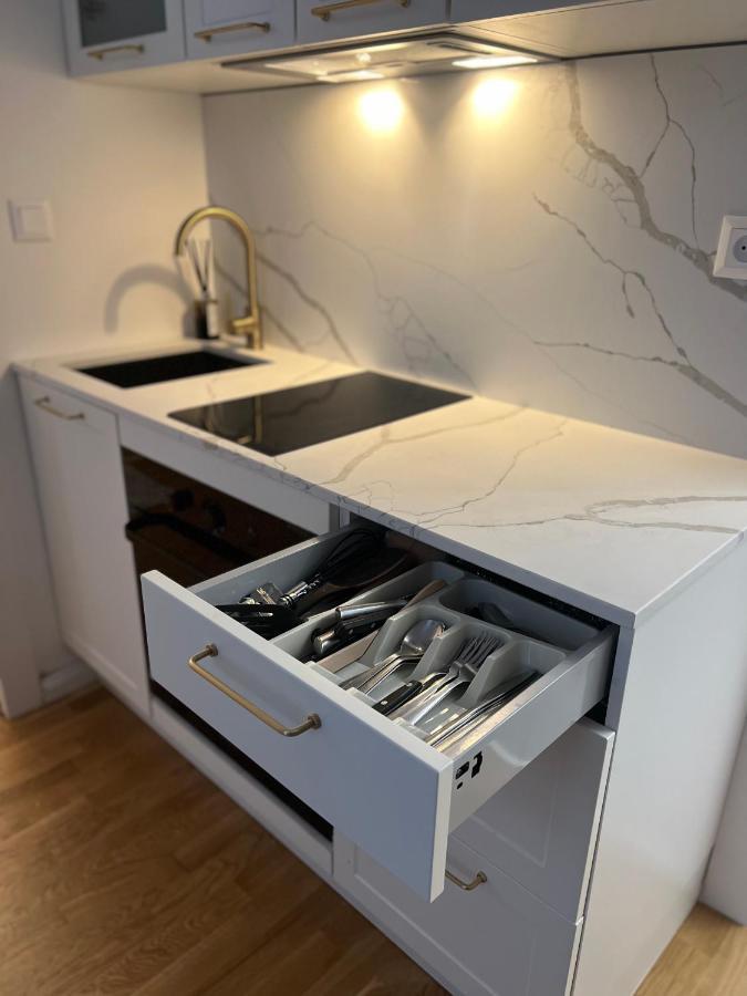 Angeloroma Deluxe Apartment Prague Ngoại thất bức ảnh