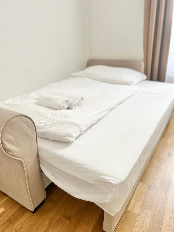 Angeloroma Deluxe Apartment Prague Ngoại thất bức ảnh