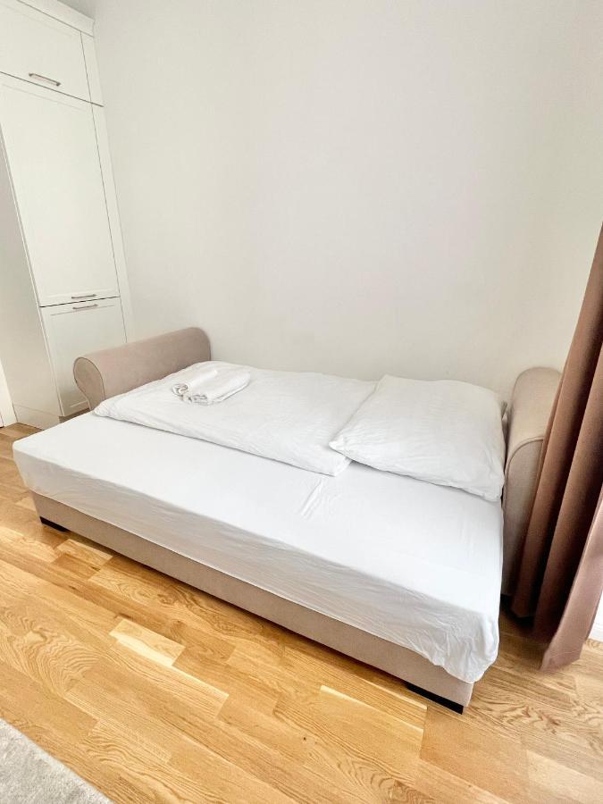 Angeloroma Deluxe Apartment Prague Ngoại thất bức ảnh